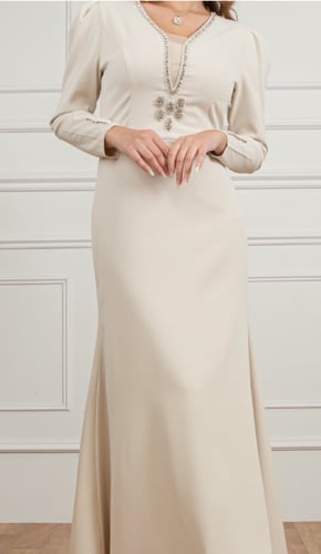 فستان انيق ومميز