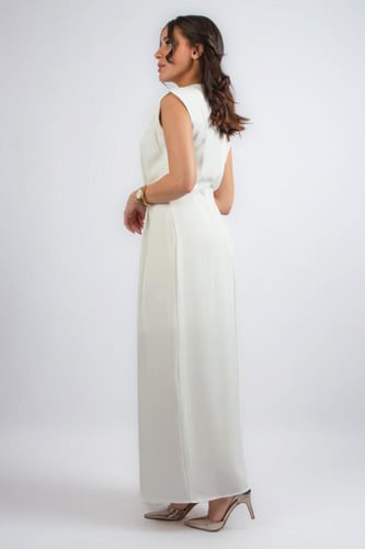 فستان بتفاصيل كريستال