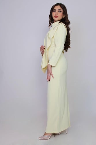 فستان بتصميم عصري راقي