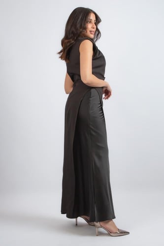 فستان توقيع الأناقة اللامعة