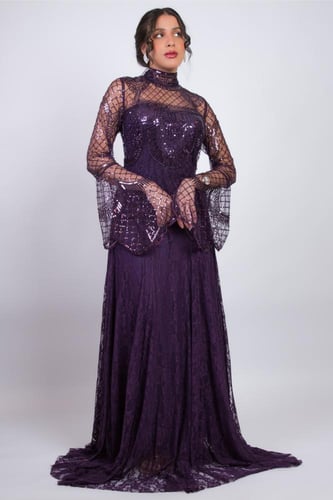 فستان سهرة بنفسجي فاخر مطرز بالترتر والدانتيل