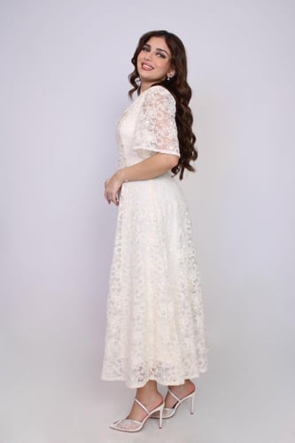 فستان بيلا الدانتيل