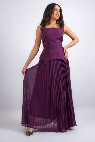 فستان بتصميم متوازن