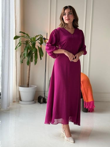 فستان ناعم بخامة شيفون ناعمة