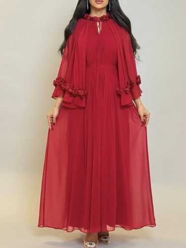 فستان شيفون خفيف وانسيابي