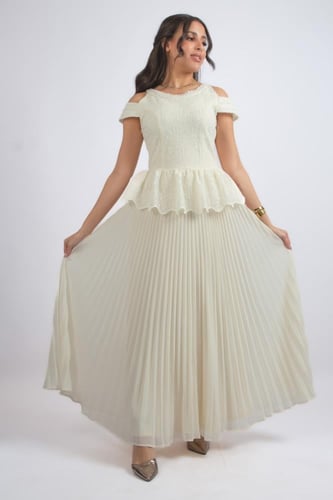 فستان نعومة البليسيه – طبقات أنيقة