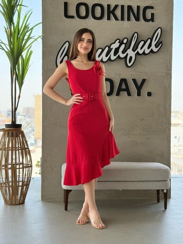 فستان ميد بقصه مايله