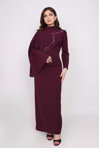 فستان بتصميم عصري راقي