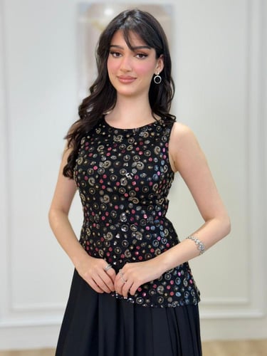 فستان سحر الأضواء