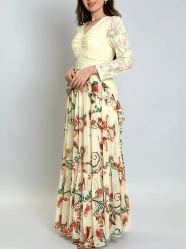 فستان زهور المساء – مزيج الدانتيل والشيفون