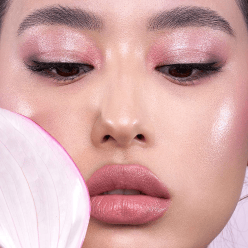 نتاشا دينونا ROSE ميني لوحة