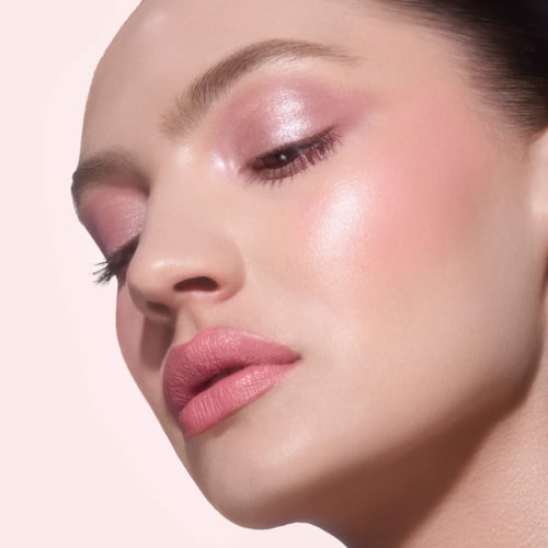 نتاشا دينونا ESSENTIAL لوحة 5 جم