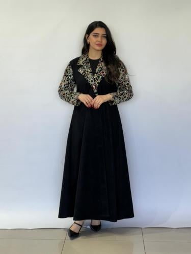 عبايه جوليا اسود