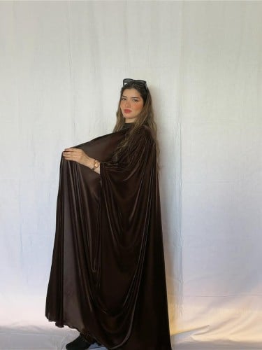 عبايه بشت مخمل كوري لون بني