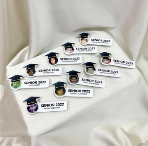 بروش تخرج بالاسم والصورة