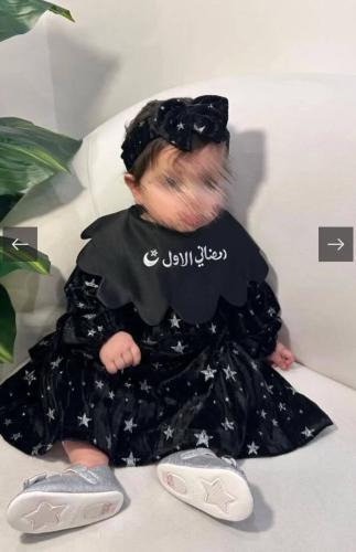 فستان أطفال بناتي مخملي أسود بنقش النجوم مع ياقة م...