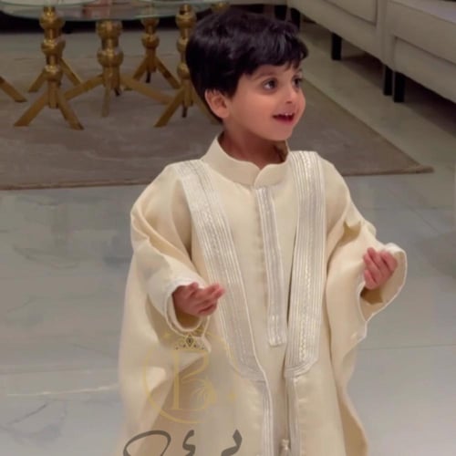 طقم العيد بشت وثوب