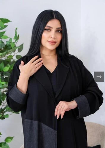 عبايه مخمل ع قماش ملكي