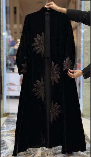 عبايه مخمل بورده