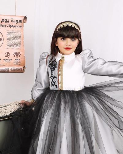 فستان التاسيس