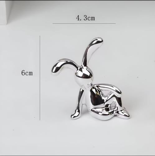 مجسم الارنب نص جالس