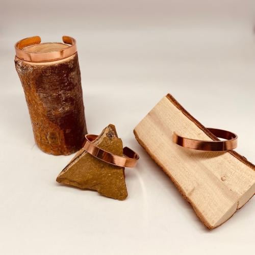 اساور النحاس
