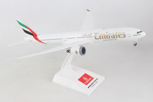 مجسم الخطوط الاماراتية B777-9 مقاس 1:200
