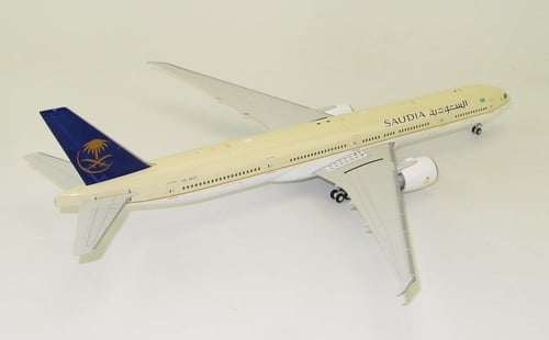 مجسم الخطوط السعودية B777-300ER حديد مقاس 1:200