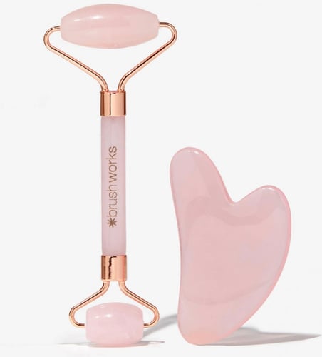 مجموعة اداة الرولر وحجر الچوا شا لمساج الوجه والفك...