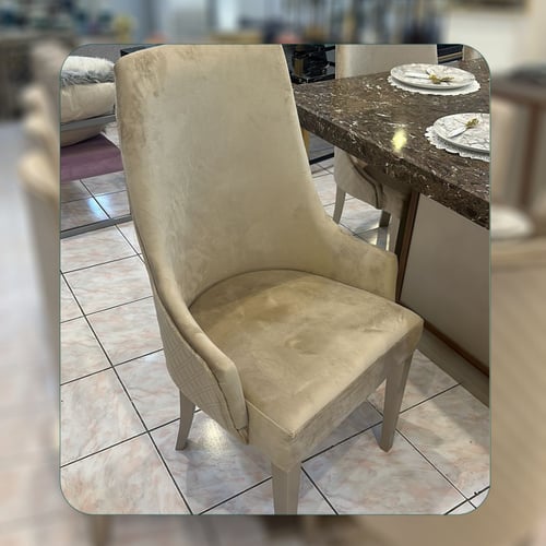 طاولة طعام لـ 8 اشخاص رخامية