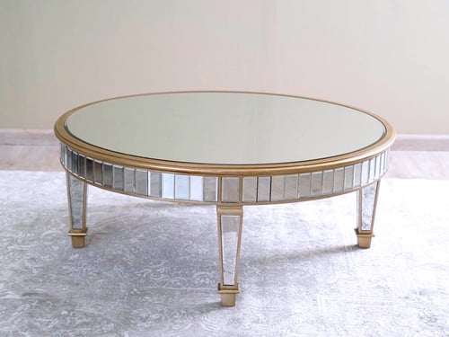 طاولة دائرية كلاسيك