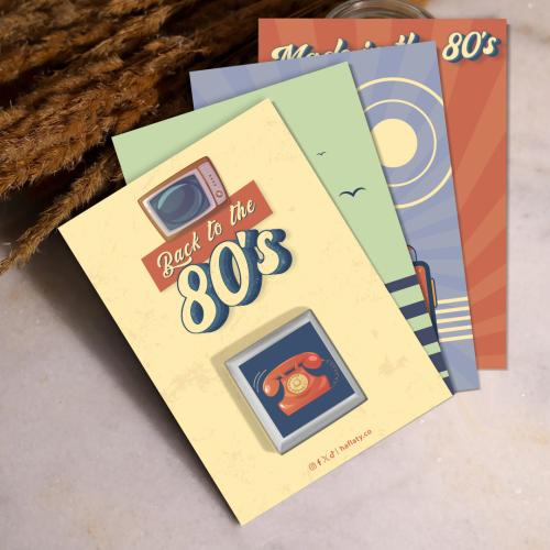 توزيعات ثيم الثمانينات ، مطبوع جاهز للتوصيل