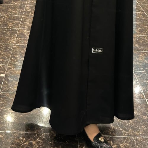 كريب واقف تطريز