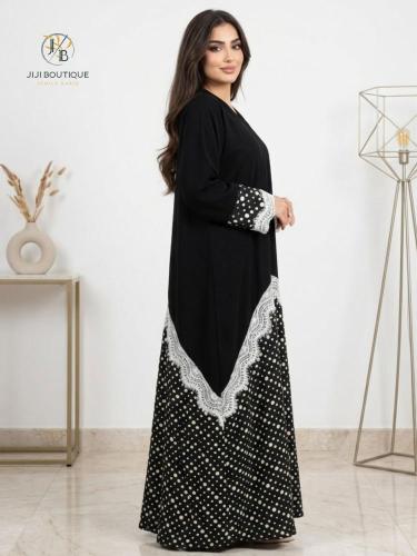 عباية polkadots الترند