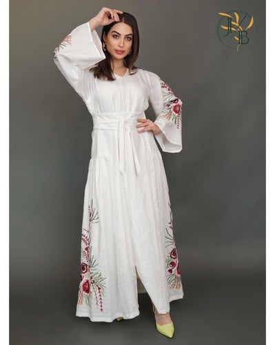 فستان العيد بورود تطريز