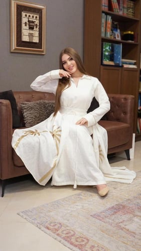 ثوب مع حزام تمورة