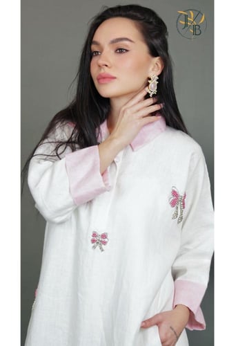 ثوب الفيونكات