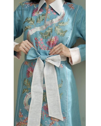 فستان العيد بورود مع حزام - أزرق