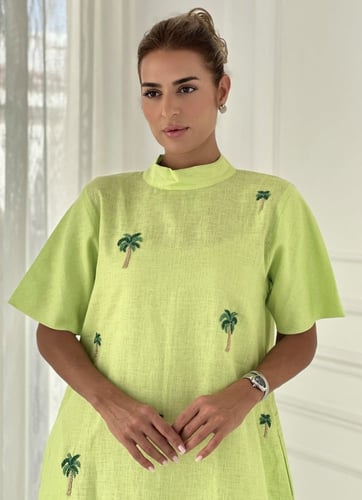 ثوب النخلات تفاحي