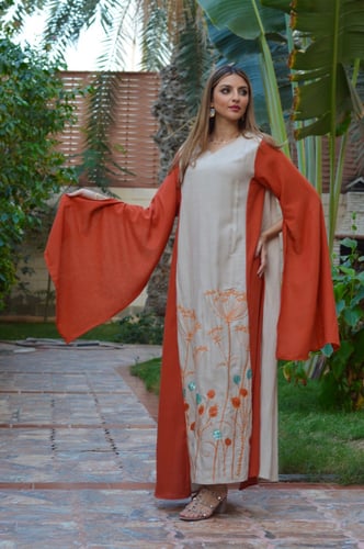 ثوب لينن خفيف