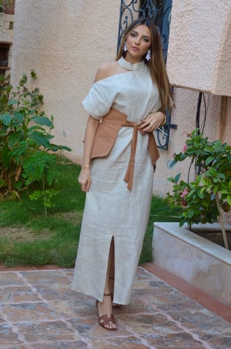 ثوب مع تنورة