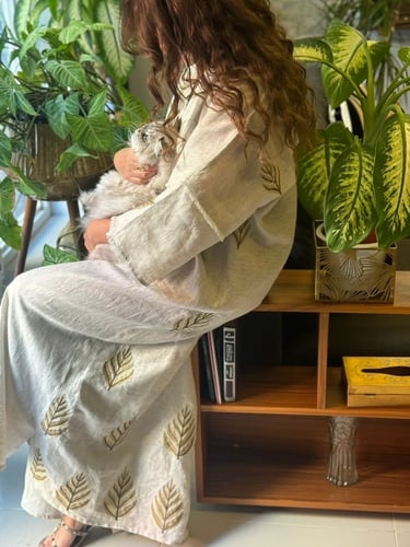 عباية تطريز أوراق