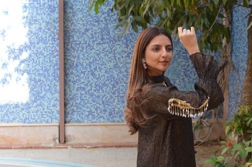 فستان باولو على الرقبة