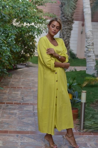 ثوب تطريز على الضهر