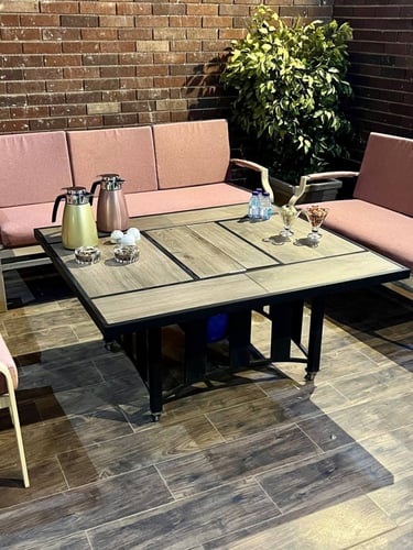 موقد الحديقة أسود