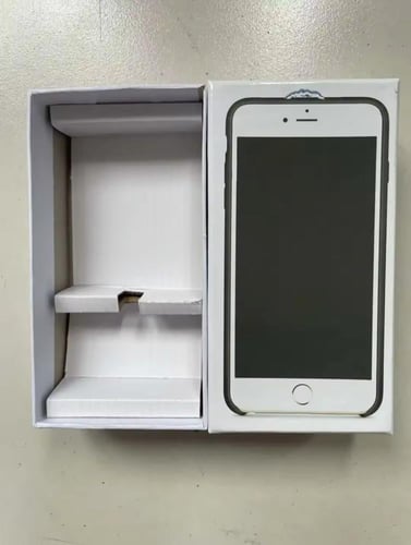 صاعق ايفون 6s