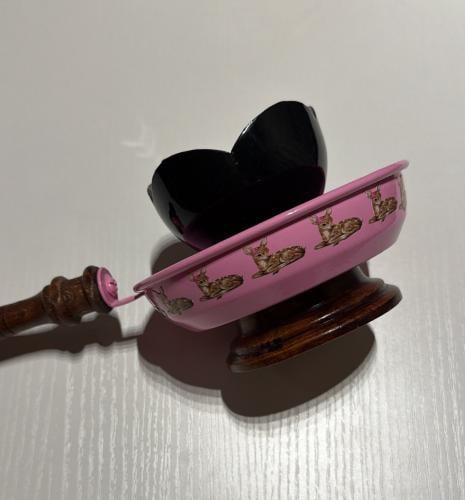 Pink palm incense burner complete