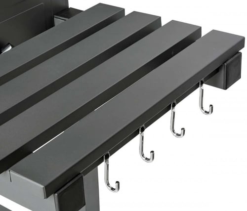 شواية فحم مع رف وعجلات