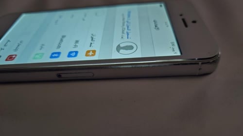 iPhone 5 – اللون الفضي