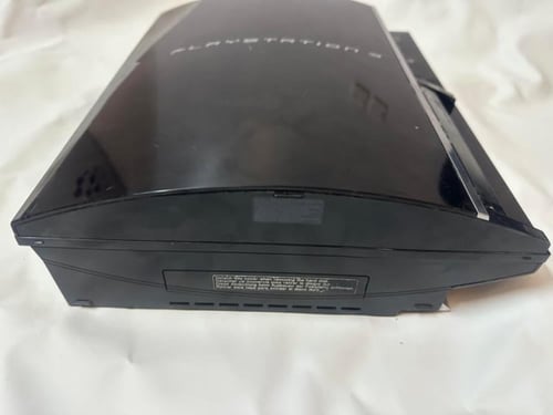 PlayStation 3 موديل CECHA12 نسخة الإطلاق